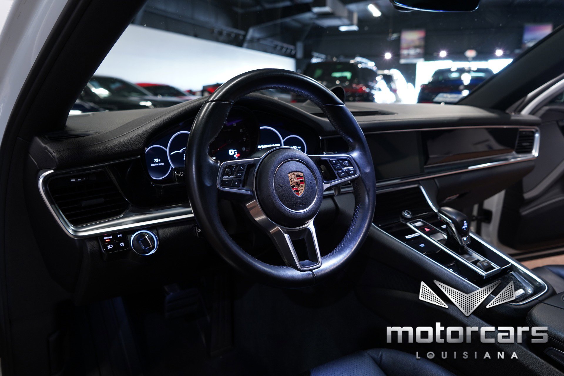 Used 2018 Porsche Panamera image 21