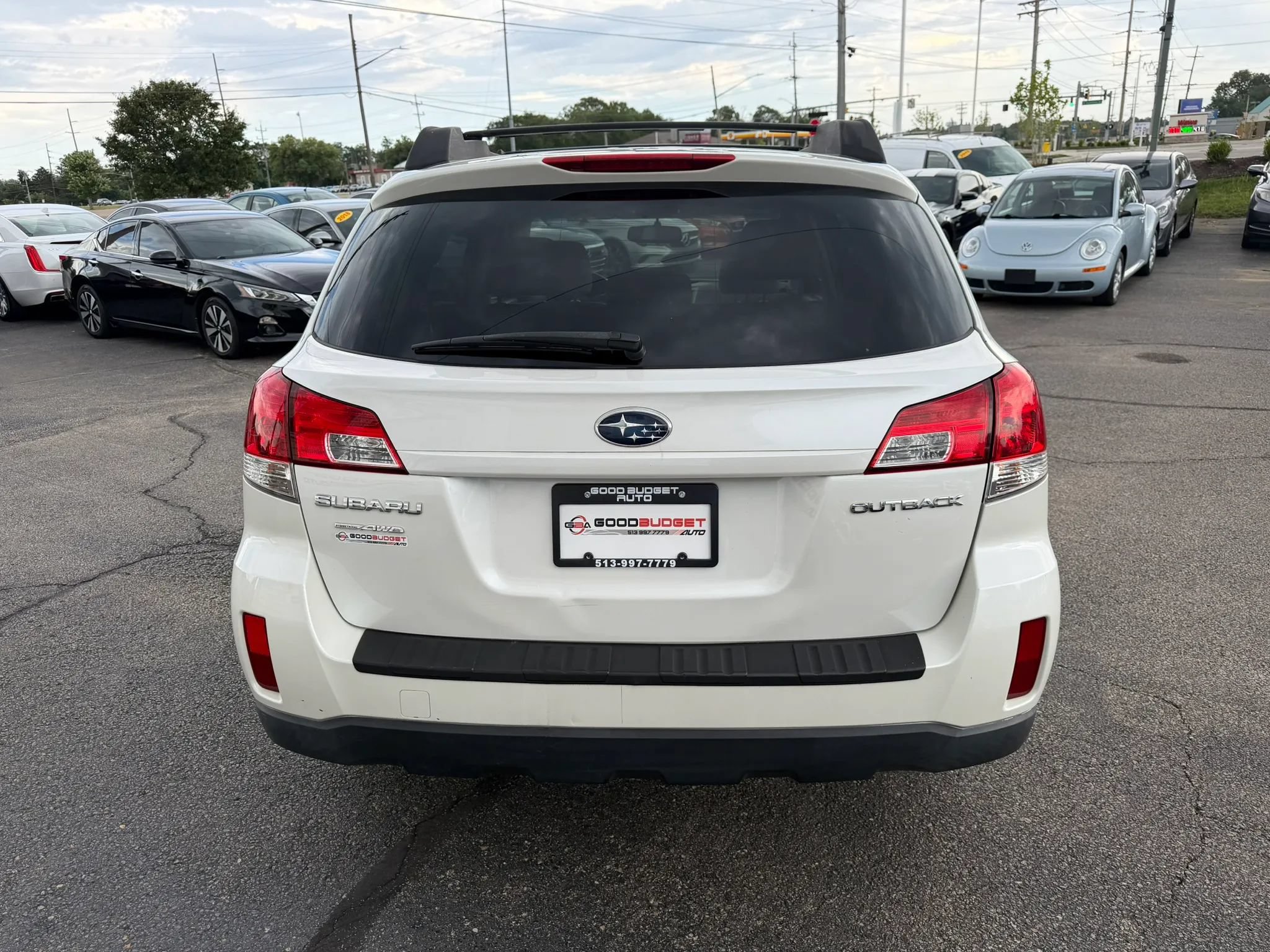 Used 2011 Subaru Outback 2.5i Premium w/ All-Weather Pkg AWD/4WD image 8
