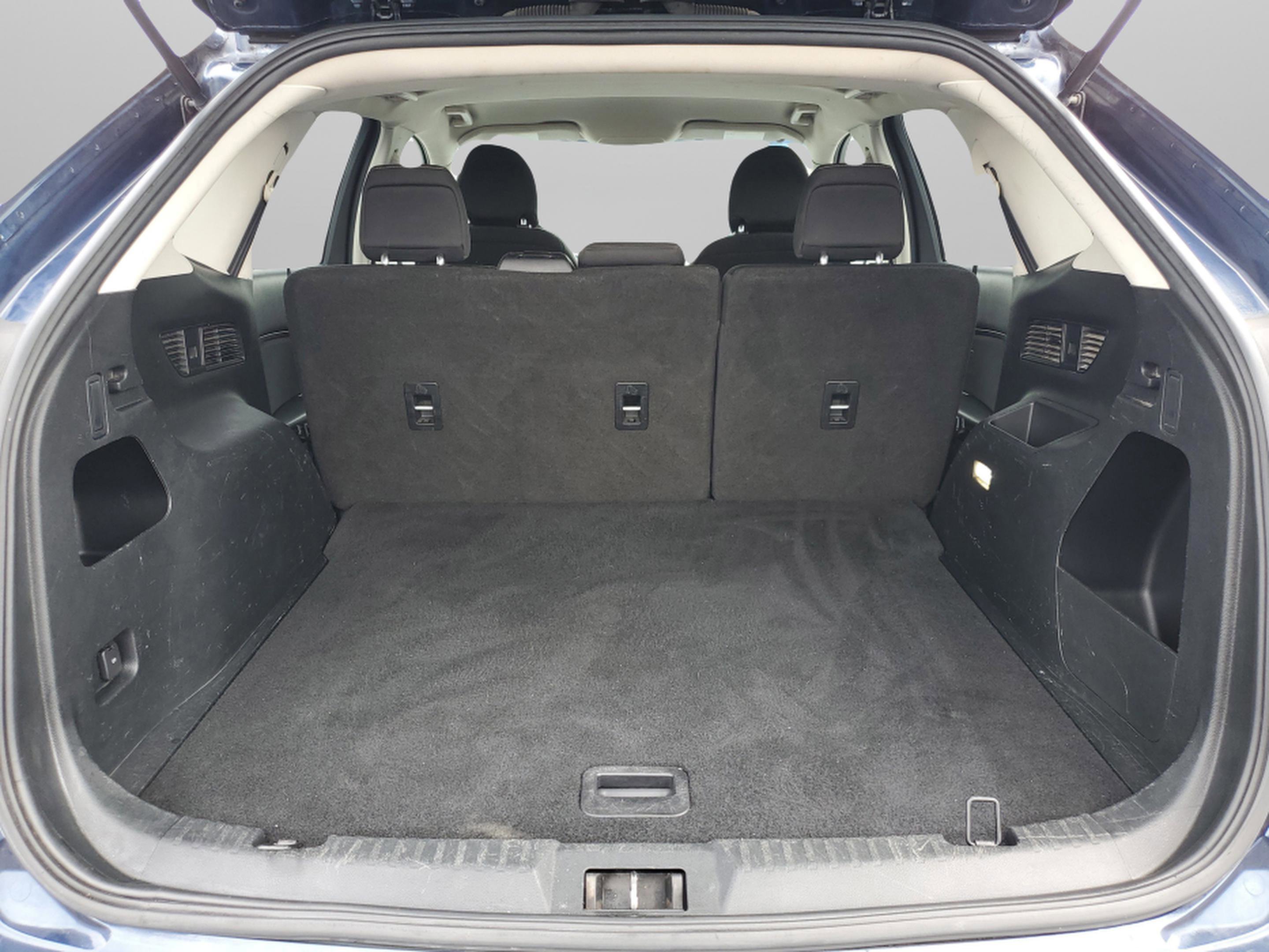 Used 2017 Ford Edge SE image 8