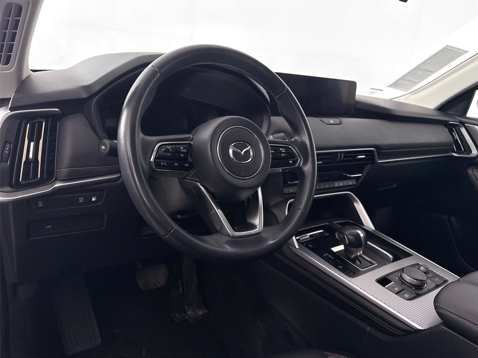 Certified 2024 MAZDA CX-90 Plug-In Hybrid w/ Preferred image 4