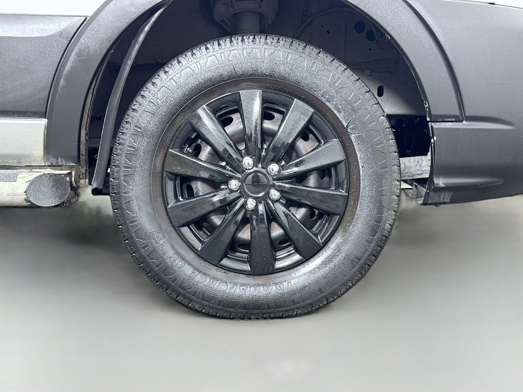 Used 2020 Ford Transit 250 250 w/ Exterior Upgrade Package image 9