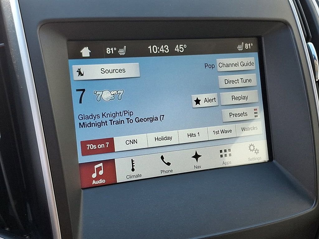 Used 2017 Ford Edge SEL w/ Equipment Group 201A image 16