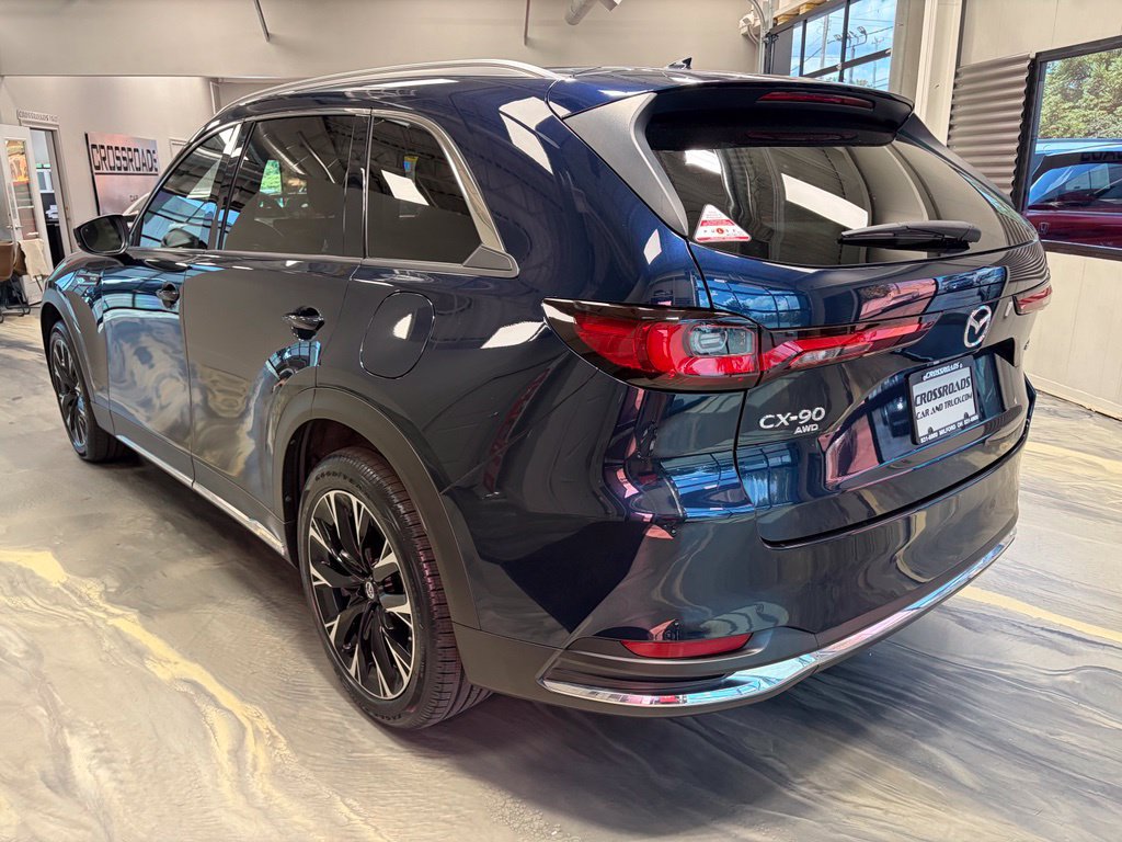 Used 2024 MAZDA CX-90 Plug-In Hybrid w/ Premium Plus AWD/4WD image 39