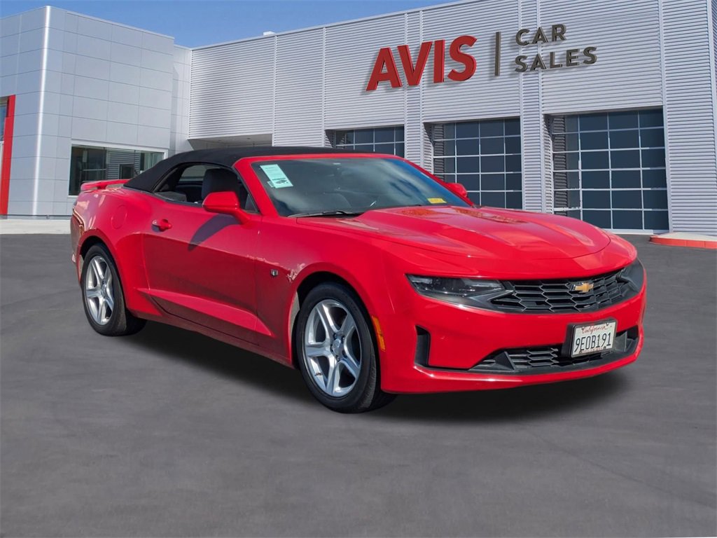 Used 2023 Chevrolet Camaro LT image 3
