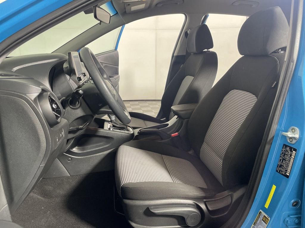 Used 2022 Hyundai Kona SE image 10