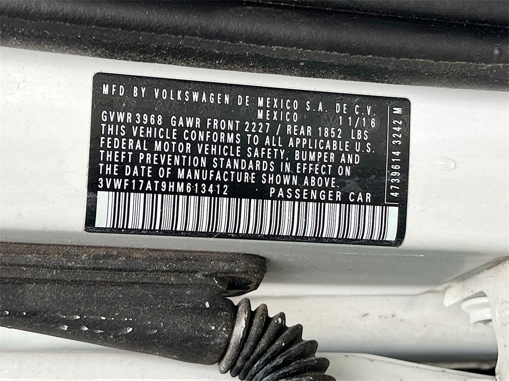 Used 2017 Volkswagen Beetle 1.8T S image 29