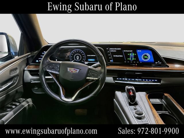 Used 2022 Cadillac Escalade Luxury w/ LPO, Illumination Package RWD image 23