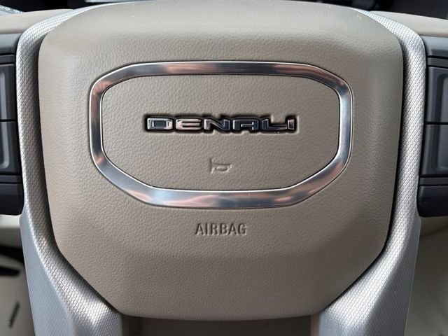 Certified 2023 GMC Yukon Denali w/ LPO, Floor Liner Package image 9