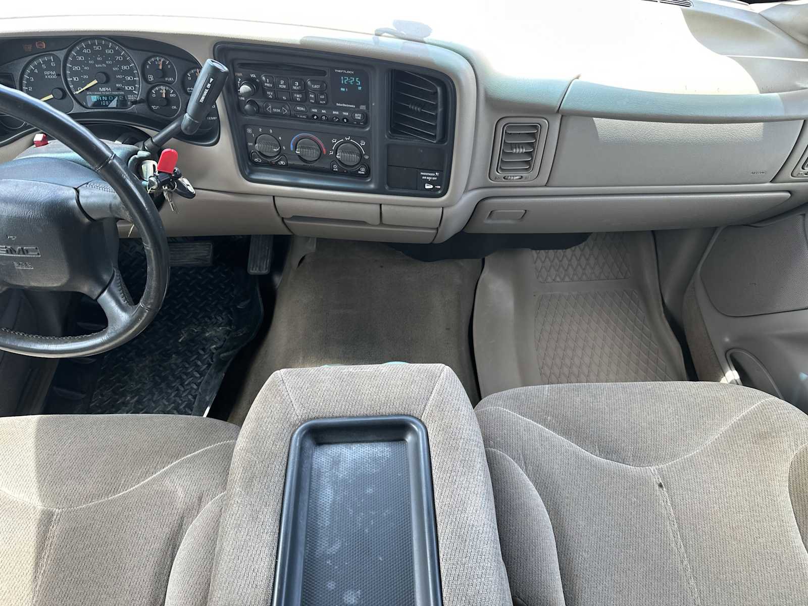 Used 2001 GMC Sierra 1500 SLE w/ Convenience Plus Group AWD/4WD image 15