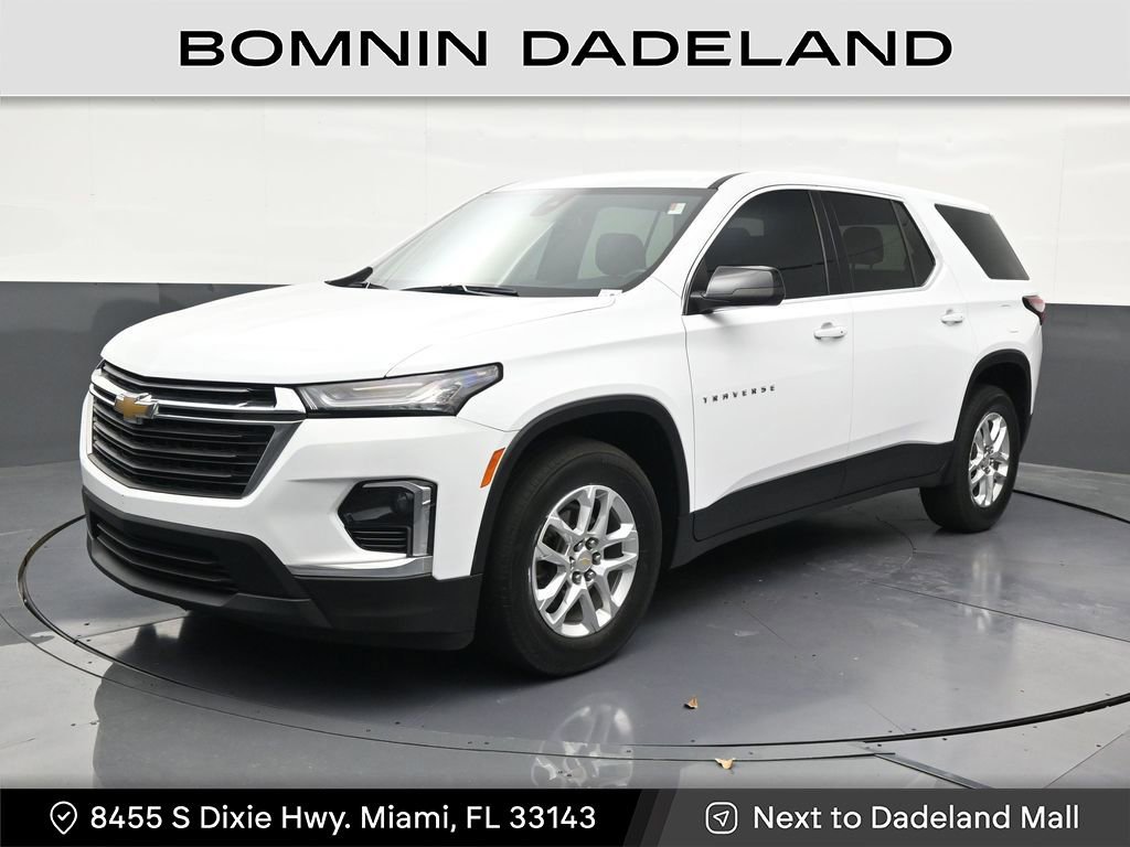 Used 2023 Chevrolet Traverse LS FWD image 1