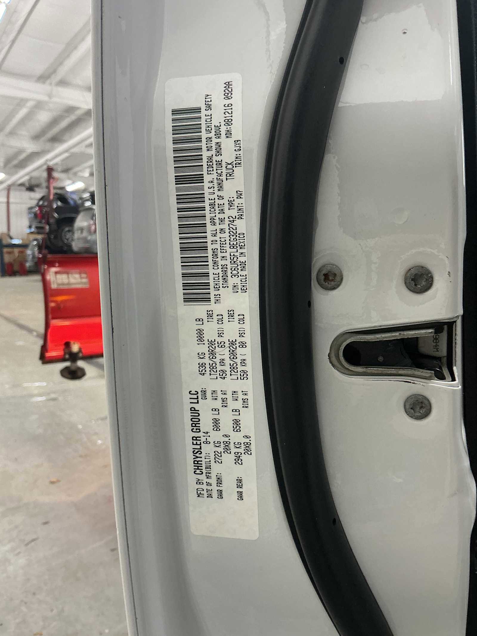 Used 2014 RAM 2500 Laramie image 18