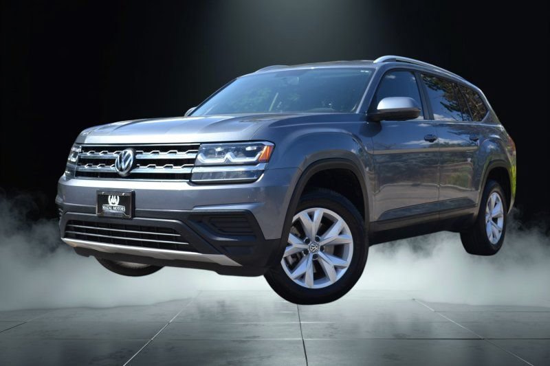 Used 2018 Volkswagen Atlas S AWD/4WD image 2