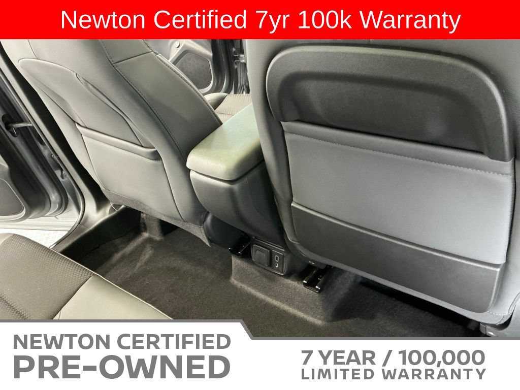 Used 2023 Chevrolet TrailBlazer RS w/ Sun and Liftgate Package FWD image 17