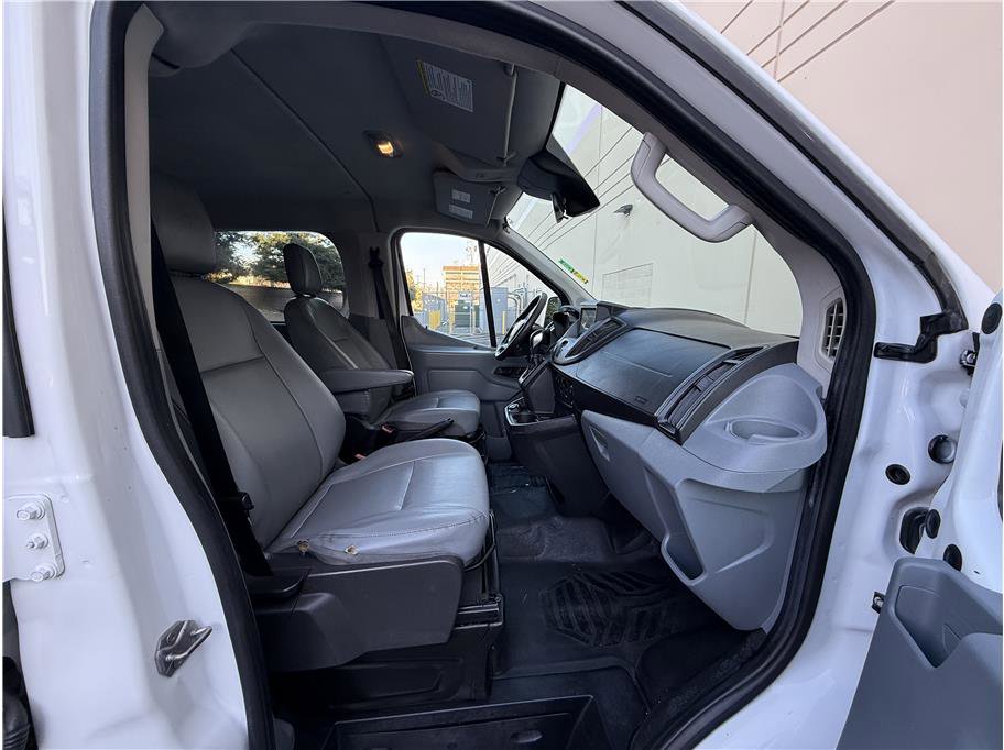 Used 2017 Ford Transit 150 XL image 15