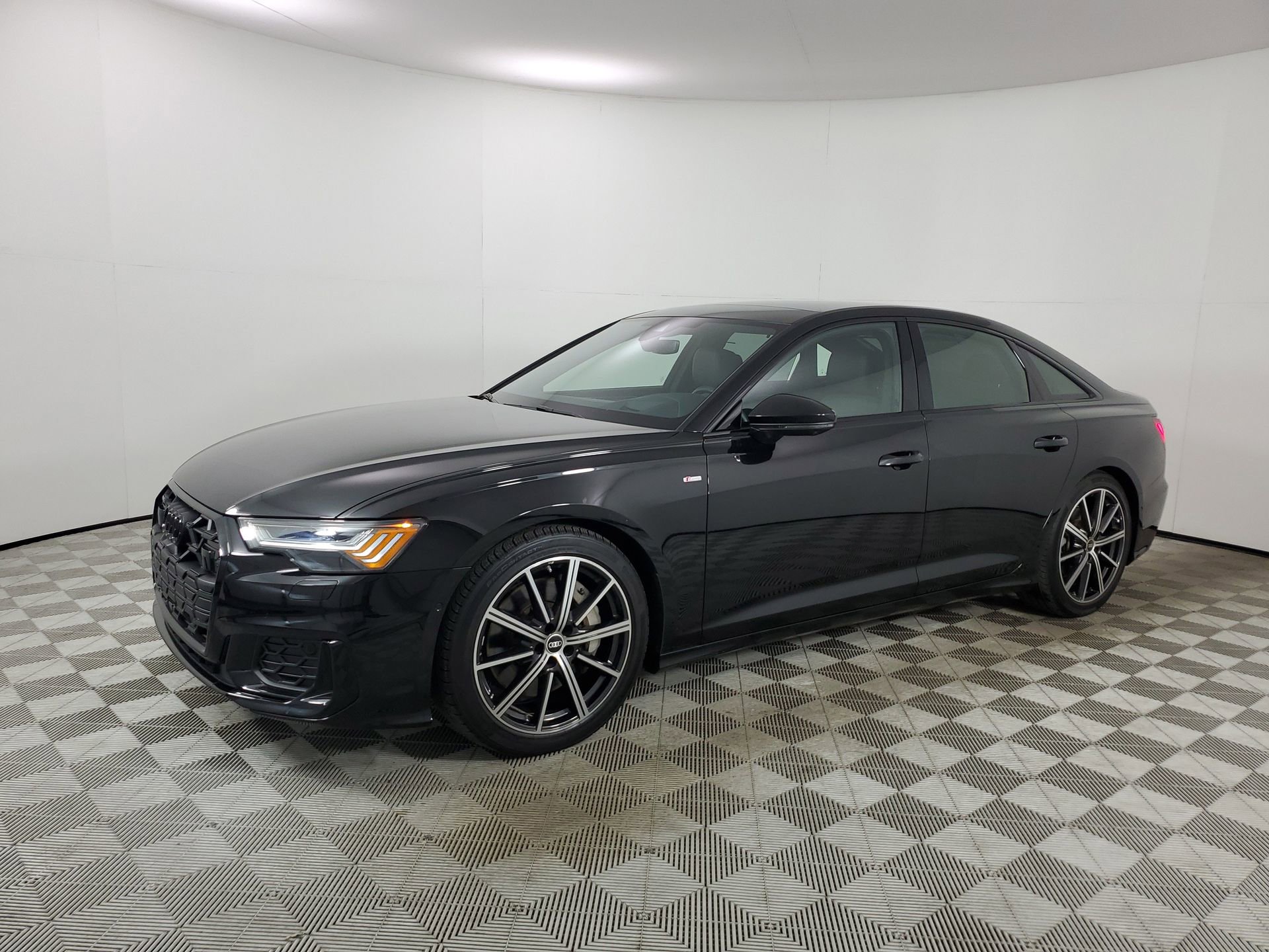 Certified 2024 Audi A6 3.0T Prestige image 5