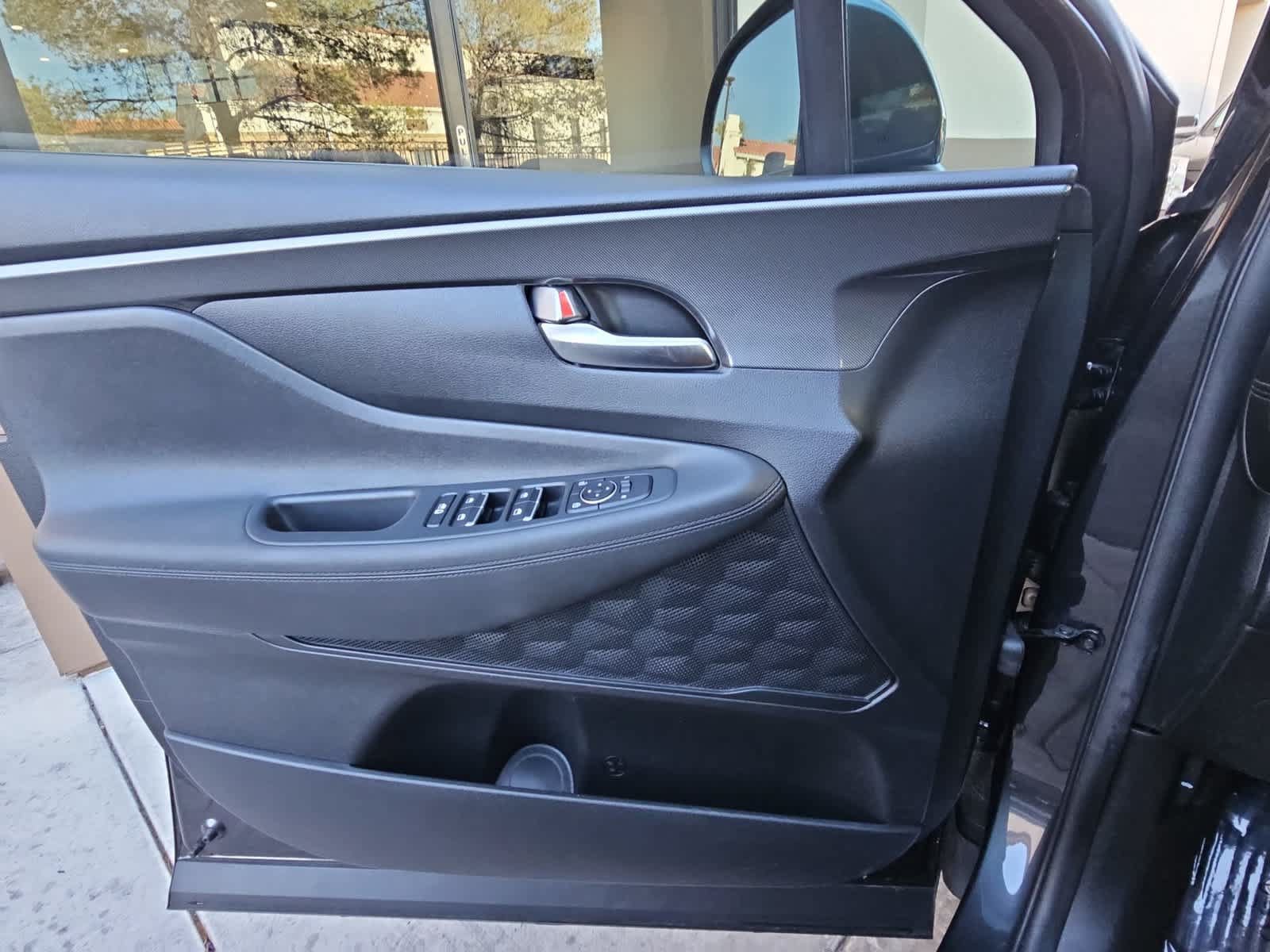 Used 2022 Hyundai Santa Fe SE AWD/4WD image 26