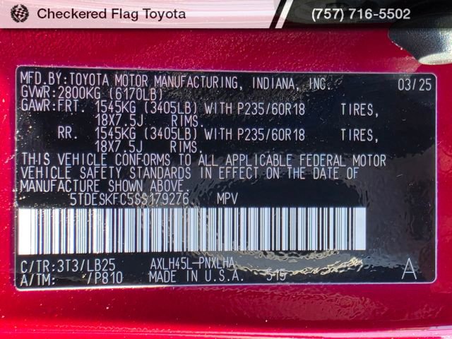 Used 2025 Toyota Sienna Platinum image 23