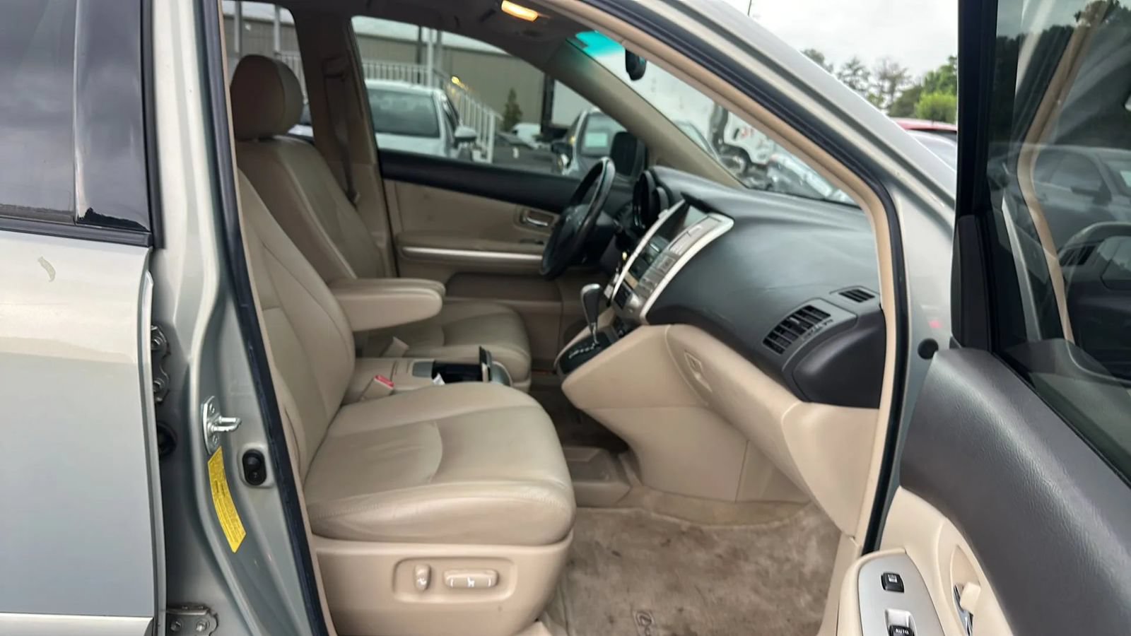 Used 2006 Lexus RX 400h AWD image 10