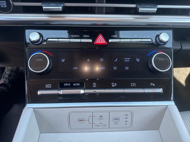 Used 2025 Hyundai Santa Fe SEL image 29