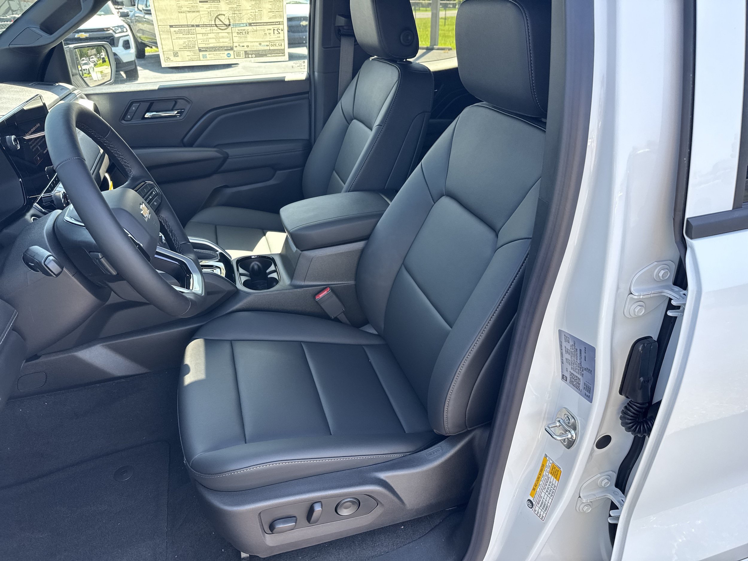 New 2026 Chevrolet Colorado LT w/ LT Convenience Package RWD image 25