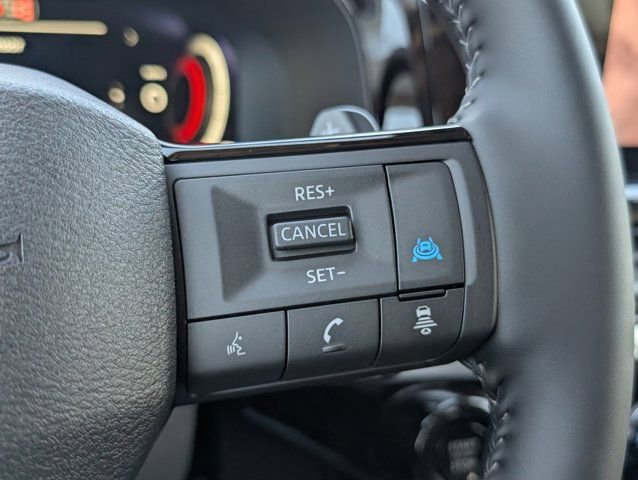 New 2026 Nissan Pathfinder Platinum image 14