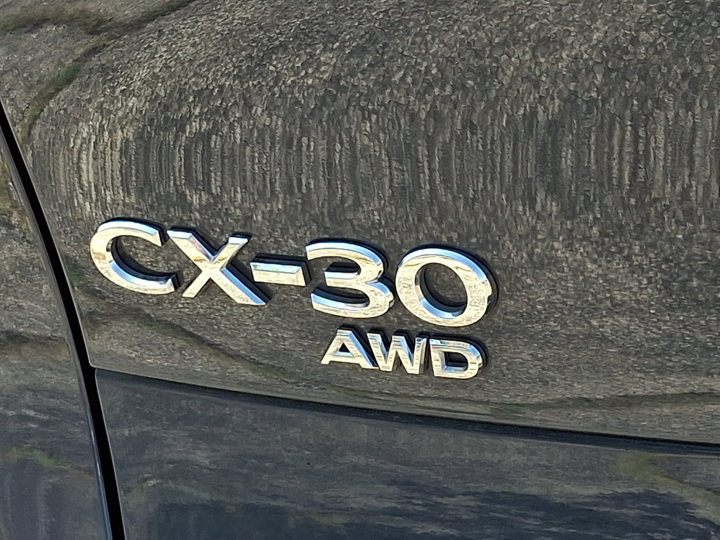 Used 2025 MAZDA CX-30 AWD 2.5 S w/ Preferred Package image 17