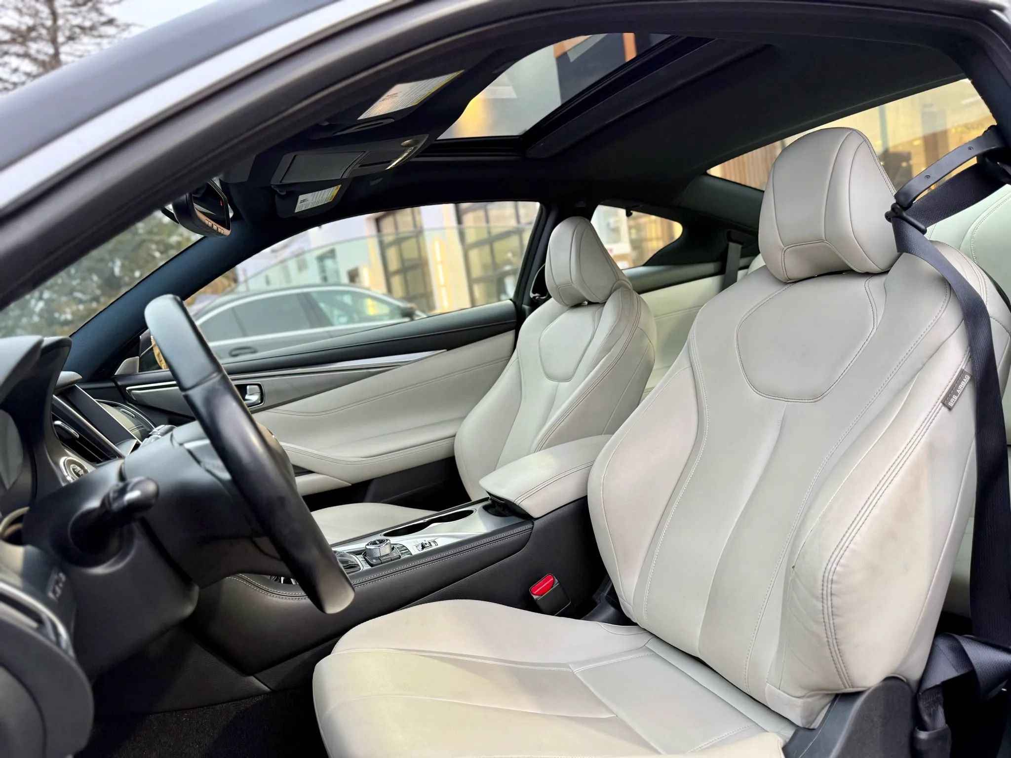 Used 2017 INFINITI Q60 3.0t w/ Cargo Package image 21