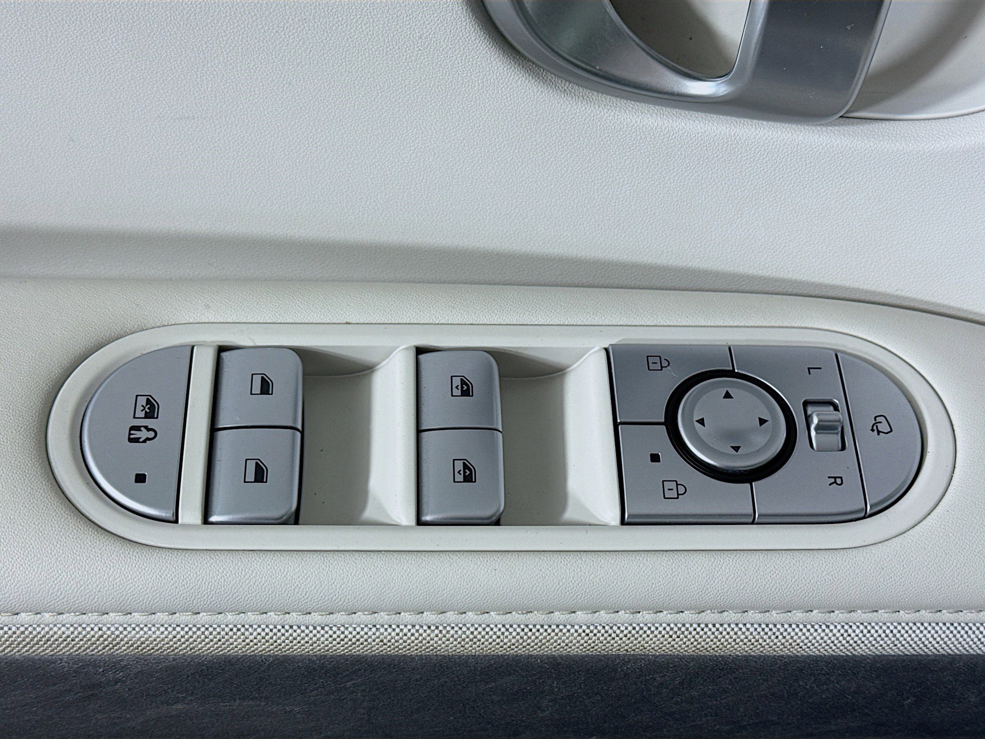 Used 2023 Hyundai Ioniq 5 SEL w/ Cargo Package image 24