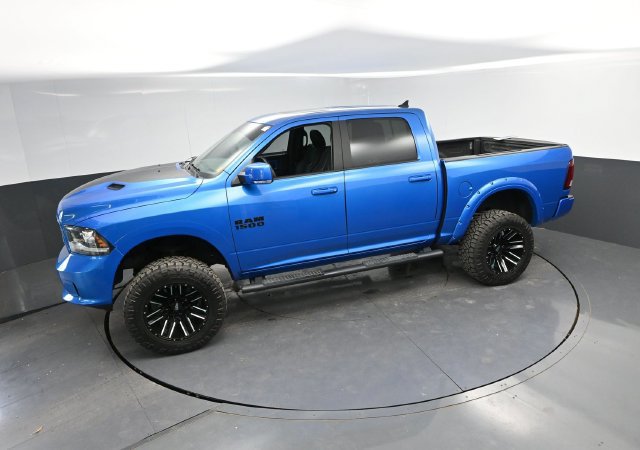Used 2018 RAM 1500 Sport w/ Hydro Blue Sport Package AWD/4WD image 42