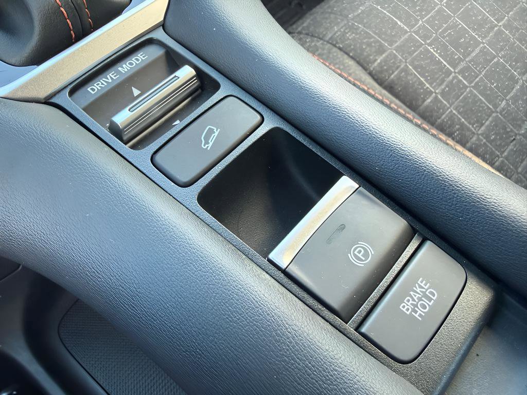 Certified 2025 Honda HR-V Sport image 22