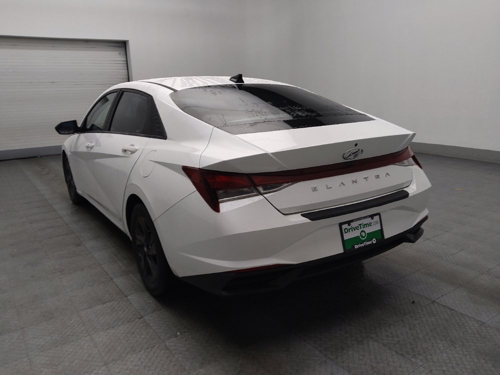 Used 2021 Hyundai Elantra SEL FWD image 5