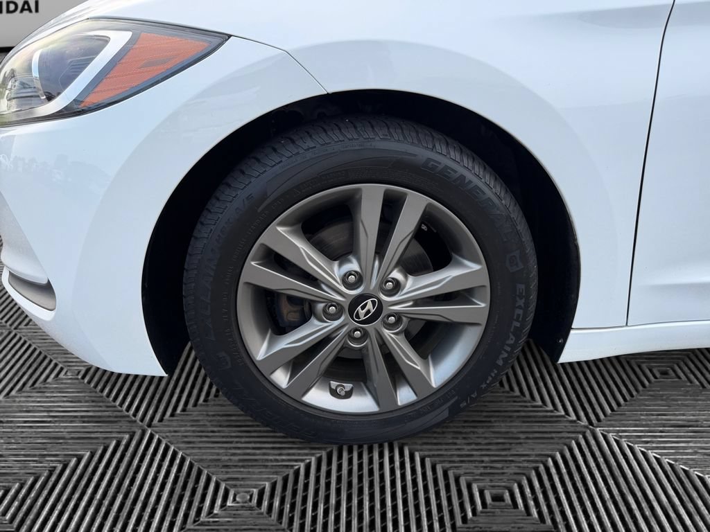 Used 2018 Hyundai Elantra SEL FWD image 15