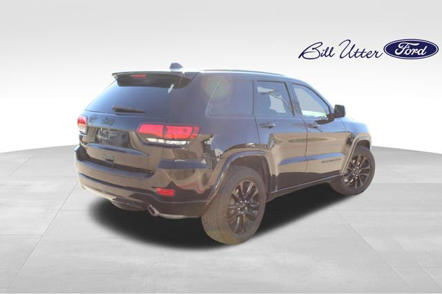 Used 2018 Jeep Grand Cherokee Altitude image 5