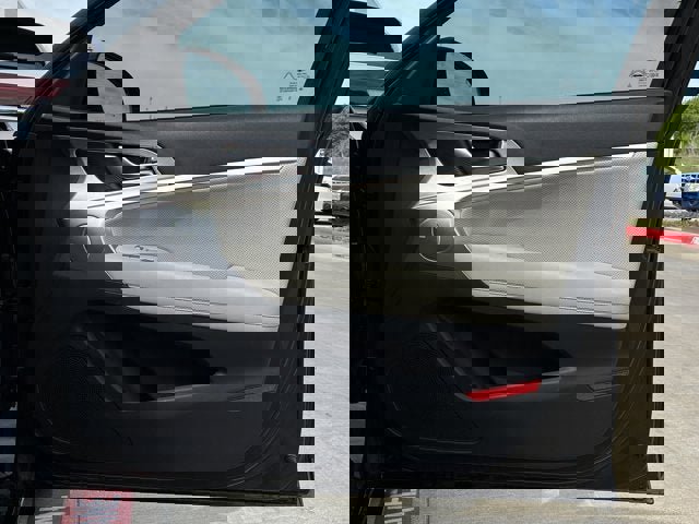 Used 2019 Genesis G70 3.3T Advanced w/ Elite Package image 18