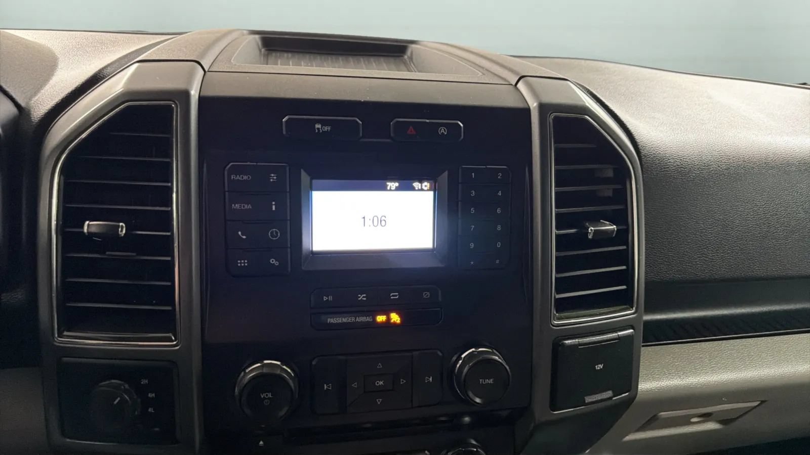 Used 2018 Ford F150 XLT AWD/4WD image 13