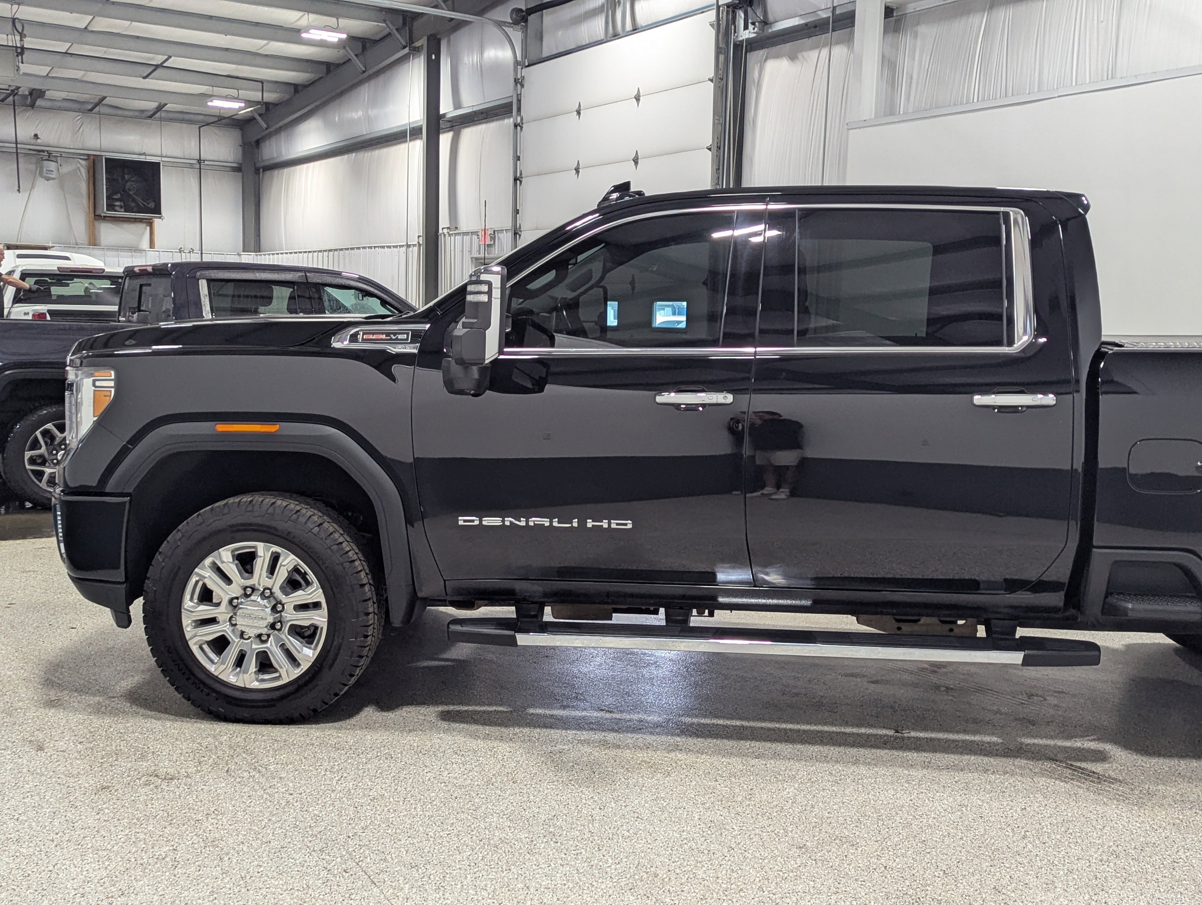 Used 2022 GMC Sierra 2500 Denali image 6