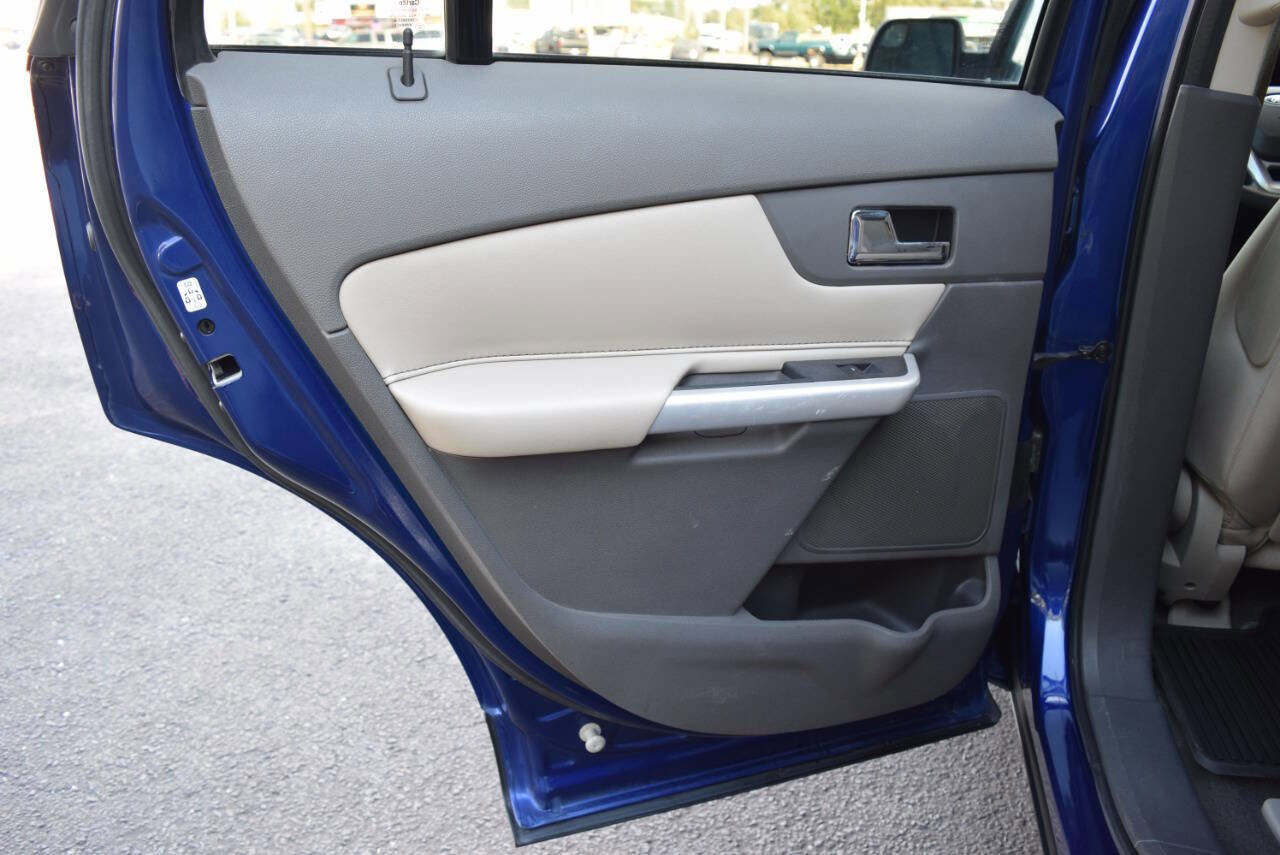 Used 2013 Ford Edge SE image 36