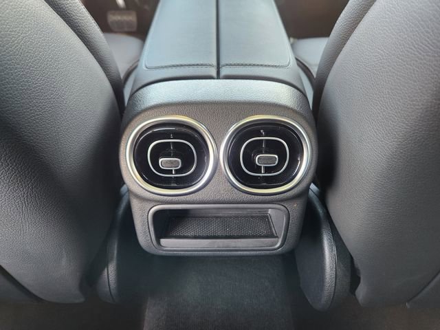 Certified 2026 Mercedes-Benz GLC 300 4MATIC image 13