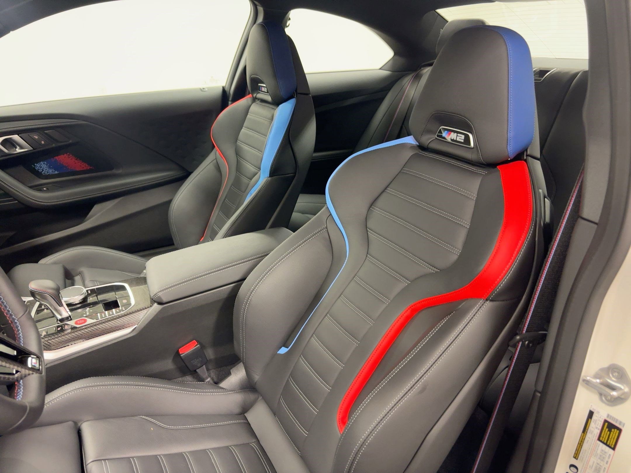 Used 2025 BMW M2 w/ Lighting Package image 21