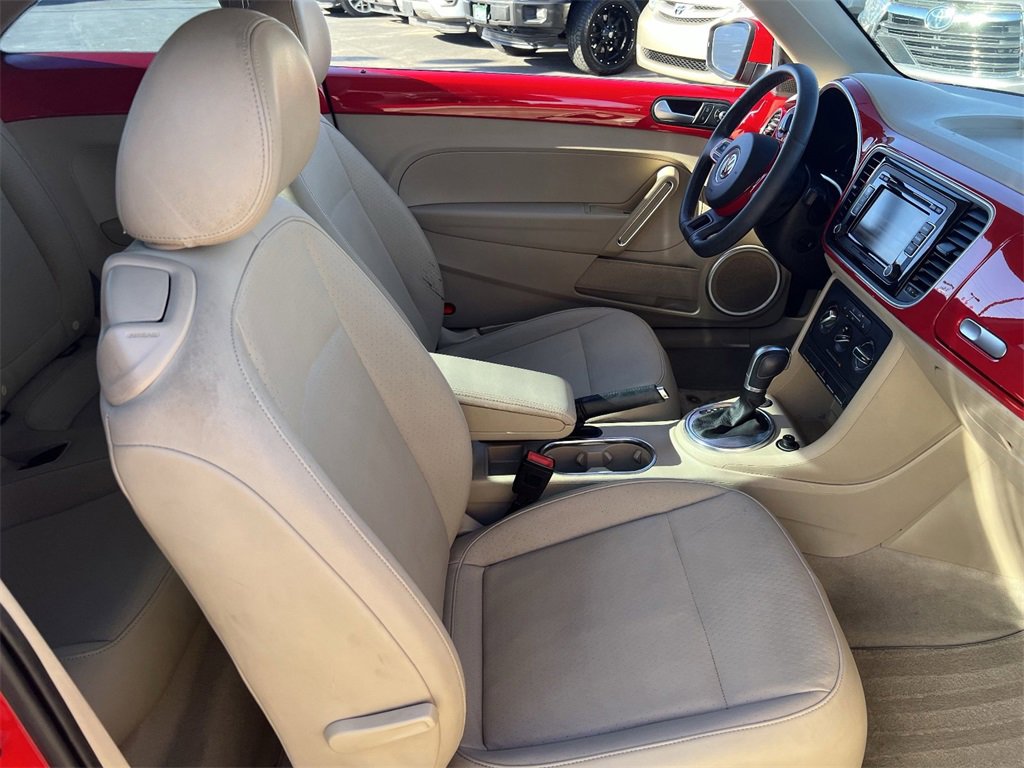 Used 2015 Volkswagen Beetle 1.8T image 13