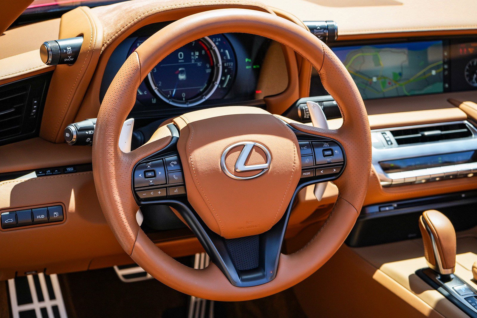 Used 2021 Lexus LC 500 Convertible w/ Touring Package RWD image 18