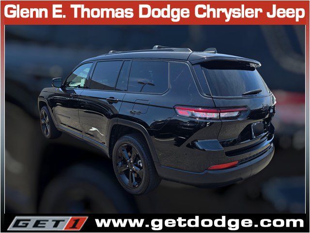 Certified 2024 Jeep Grand Cherokee L Laredo AWD/4WD image 8