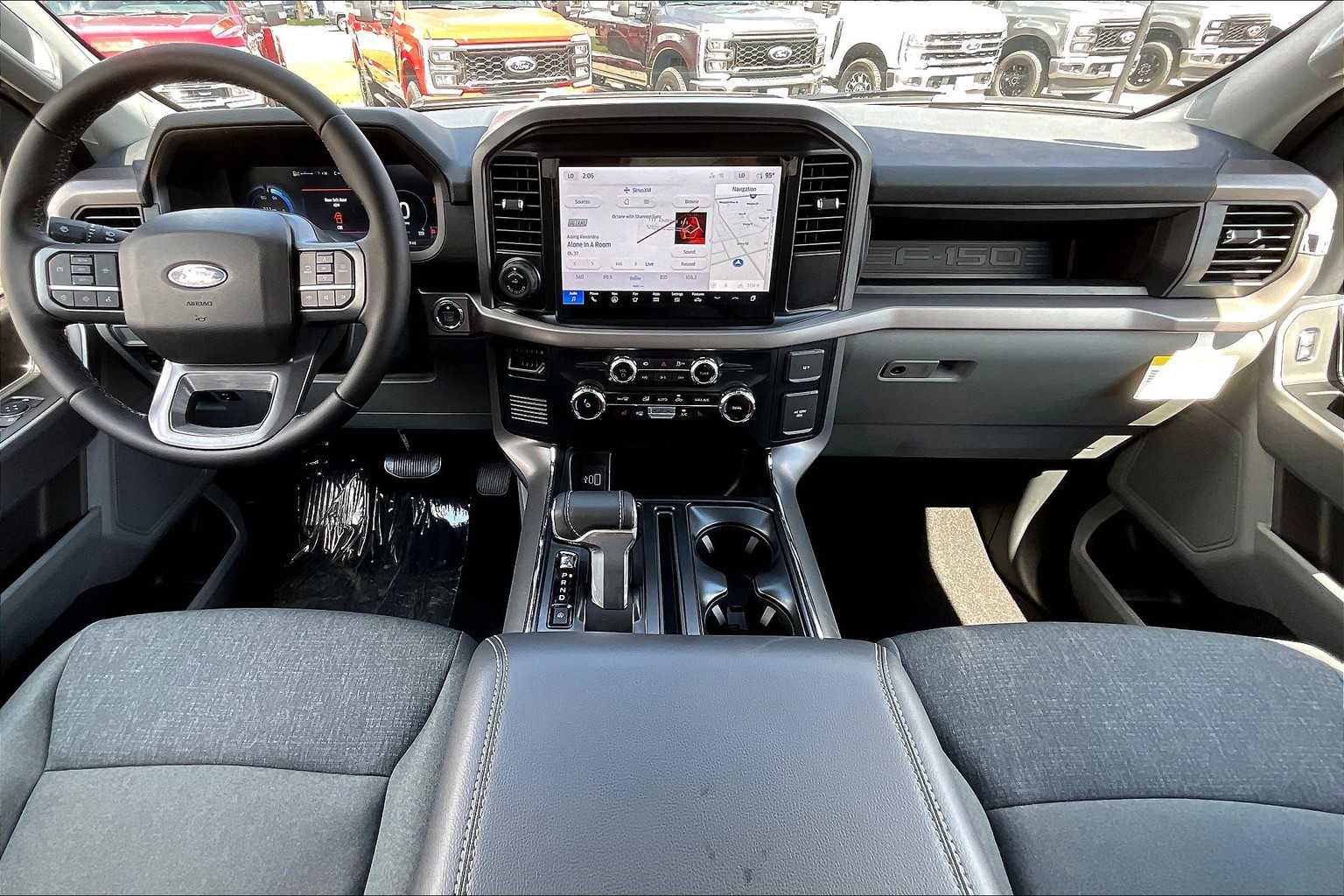 New 2025 Ford F150 Lightning XLT image 5