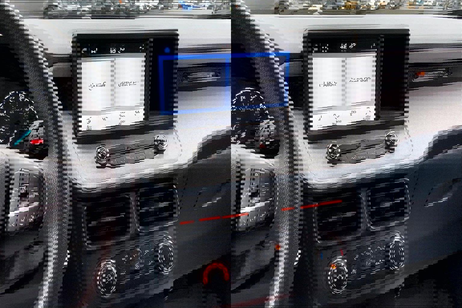 Used 2023 Ford Maverick XLT image 8