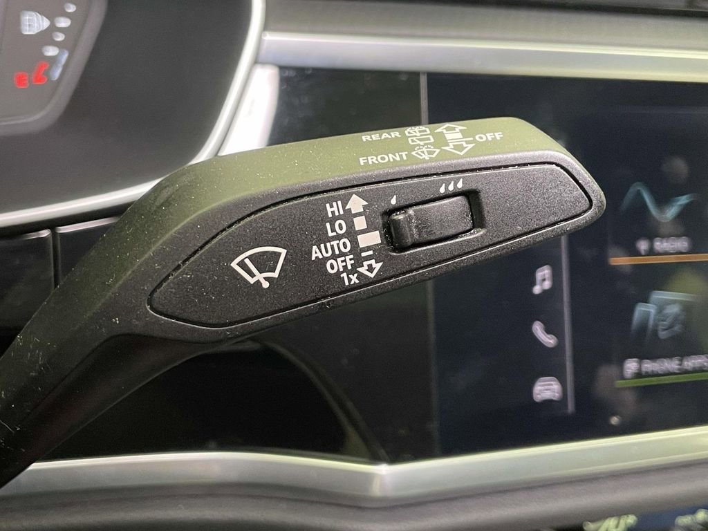 Certified 2022 Audi Q3 2.0T Premium w/ Convenience Package image 40