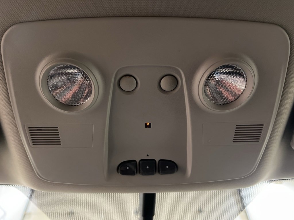 Used 2012 GMC Acadia SLT image 21