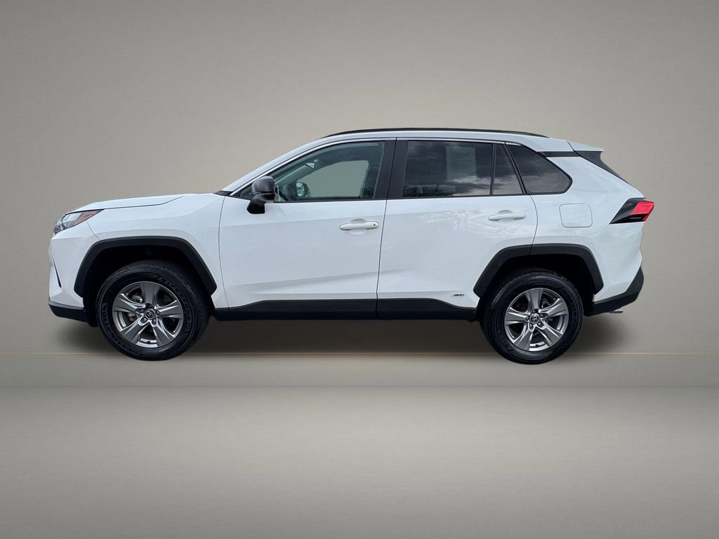 Used 2025 Toyota RAV4 LE image 2