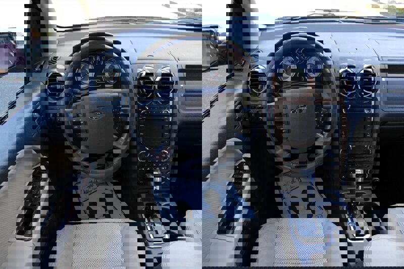 Used 2008 Ford Taurus X Eddie Bauer image 18