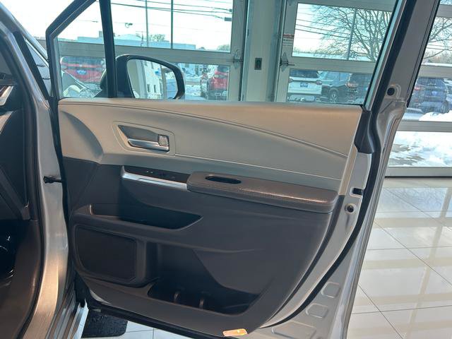 Used 2024 Toyota Sienna XLE FWD image 27