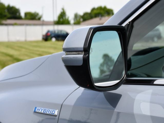 Used 2021 Honda CR-V Touring image 14